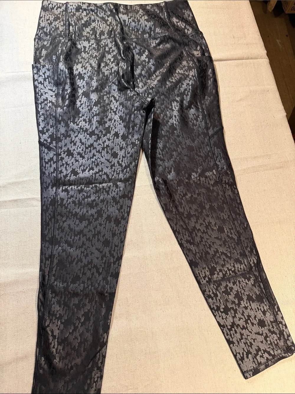 MTA Sport Black Jacquard High-Rise Active Leggings